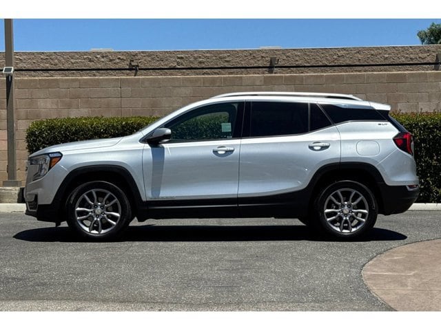 2022 GMC Terrain SLT - Photo 7