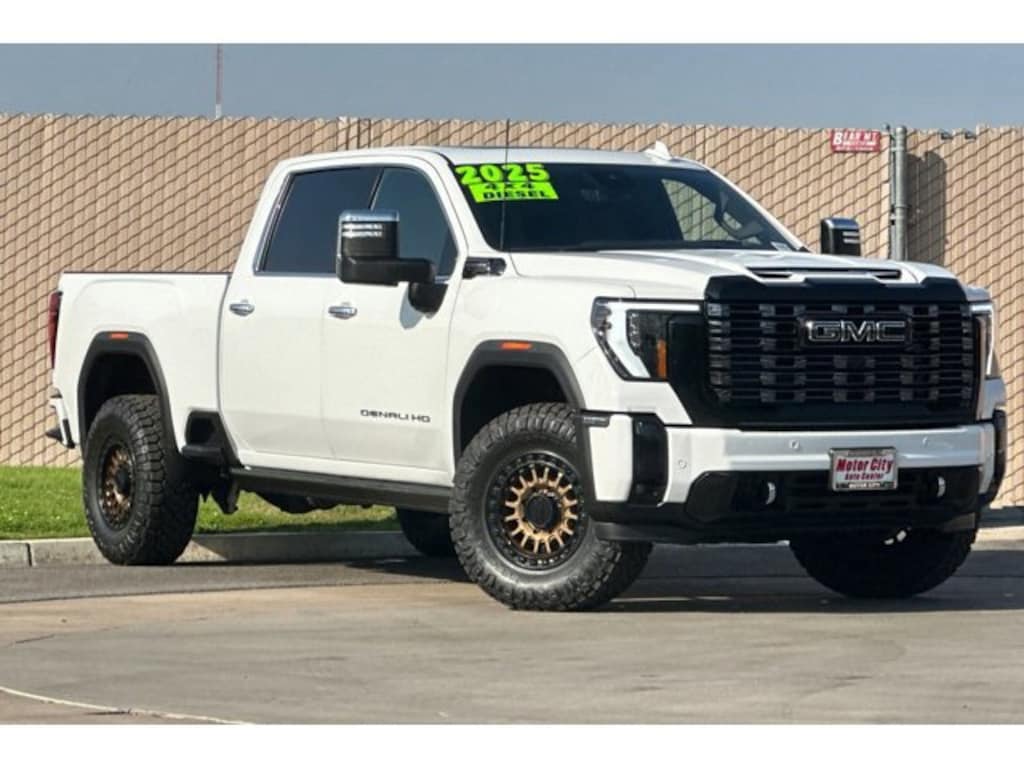 Used 2025 GMC Sierra 2500HD Denali Ultimate Truck Crew Cab