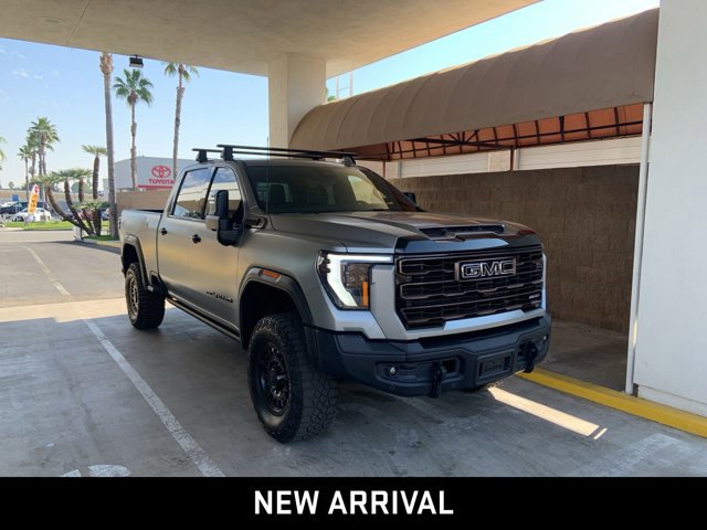 2024 Gmc Sierra 2500 AT4 photo 2