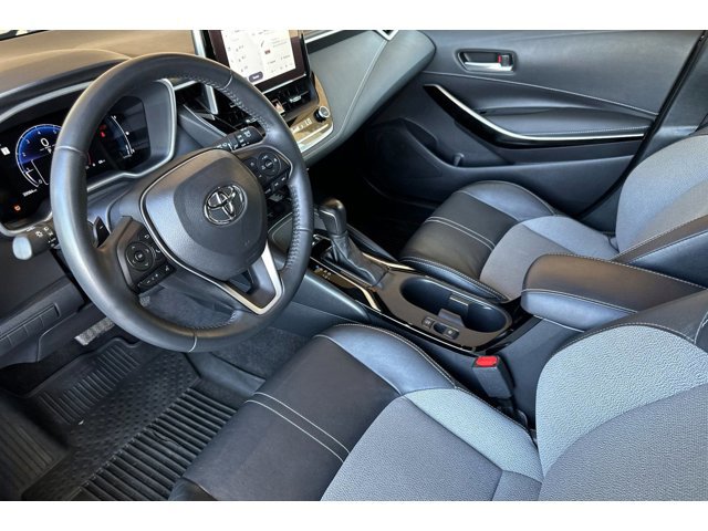 2025 Toyota Corolla Hatchback XSE - Photo 10