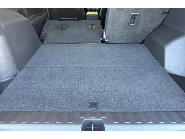 2022 GMC Terrain SLT - Photo 16