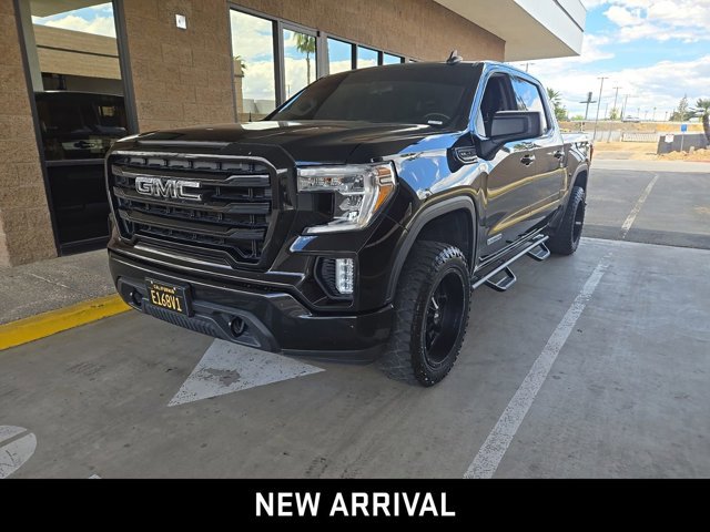2020 GMC Sierra 4WD Crew Cab Short Box Elevation's photo