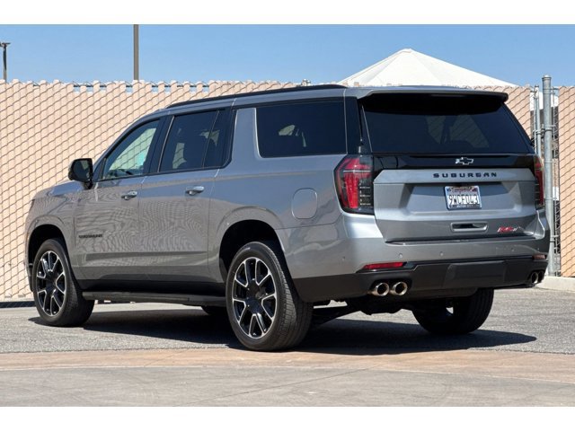 2026 Chevrolet Suburban RST - Photo 6