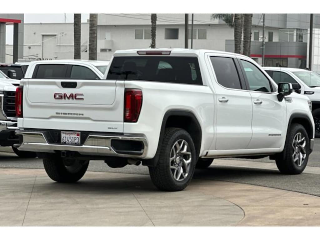 Used 2022 GMC Sierra 1500 SLT Truck Crew Cab