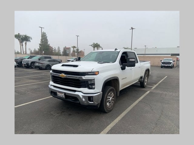 2024 Chevrolet Silverado 2500HD LT's photo