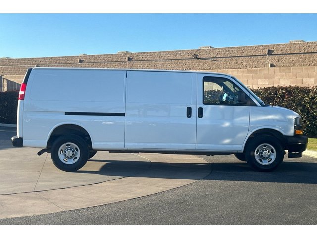 2023 Chevrolet Express Work Cargo Van photo 3