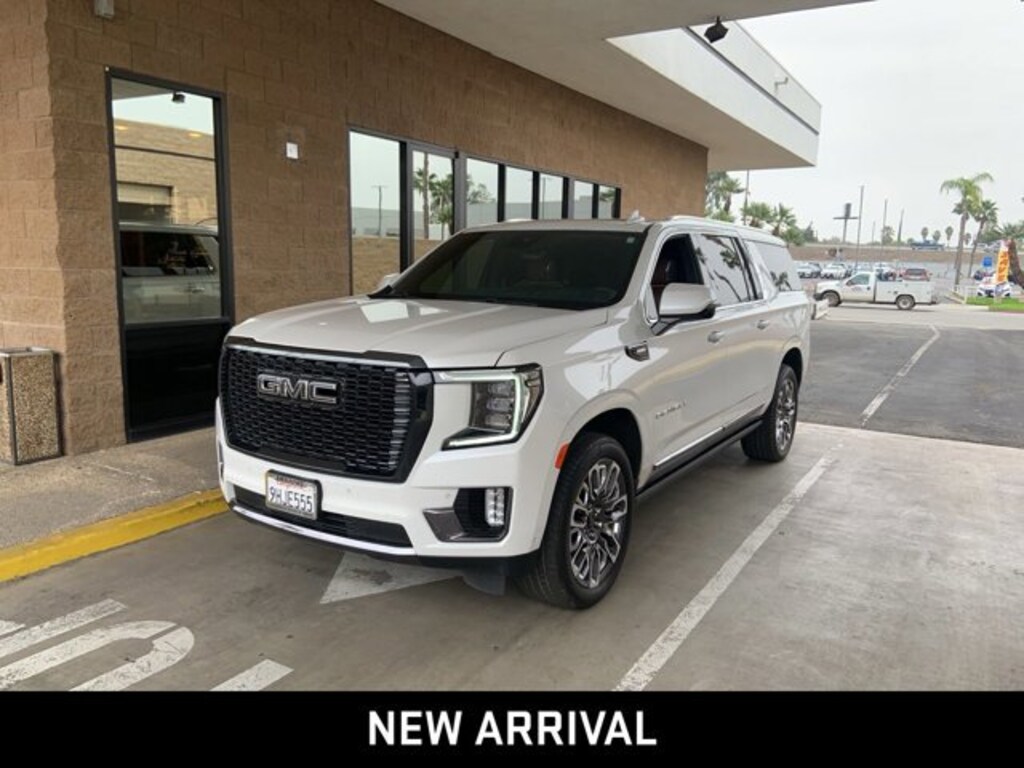 Used 2023 GMC Yukon XL Denali Ultimate SUV