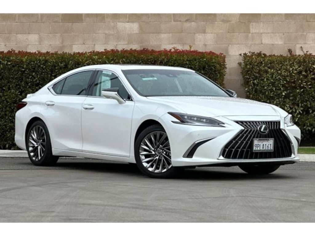 Used 2025 Lexus ES ES 300h Luxury Sedan