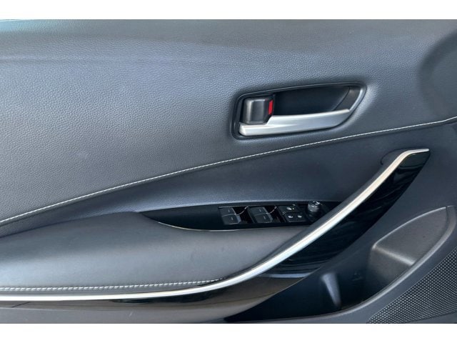 2025 Toyota Corolla Hatchback XSE - Photo 11