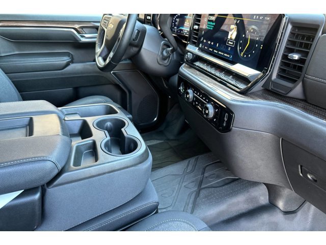 2023 Chevrolet Silverado 1500 LT - Photo 16