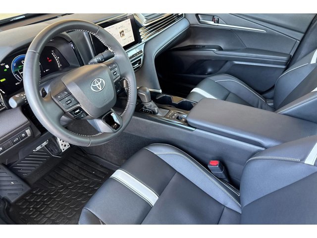 2026 Toyota Camry SE - Photo 10