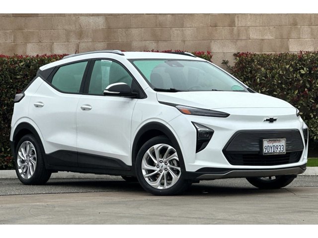 Used 2023 Chevrolet Bolt EUV LT with VIN 1G1FY6S00P4116359 for sale in Bakersfield, CA