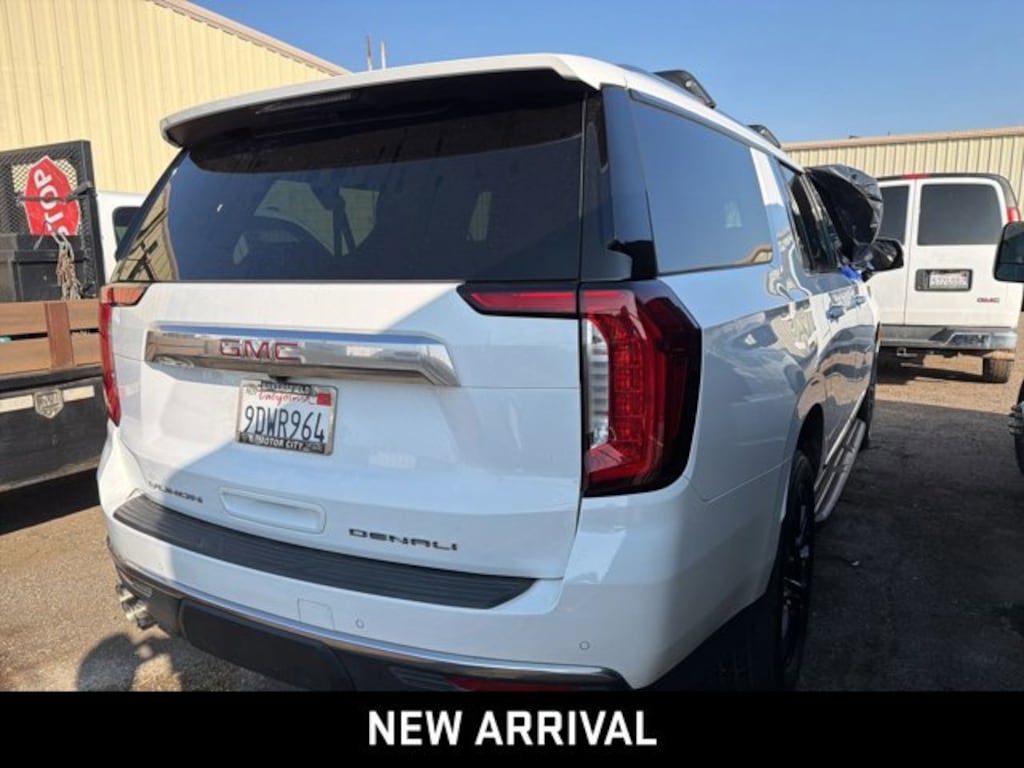Used 2022 GMC Yukon XL Denali SUV