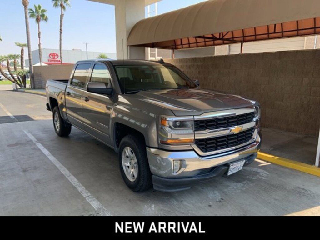 Used 2017 Chevrolet Silverado 1500 LT Truck Crew Cab