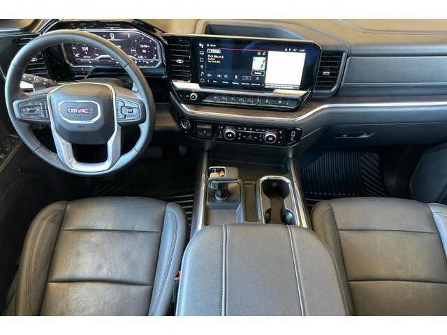 2024 GMC Sierra 1500 SLT - Photo 14