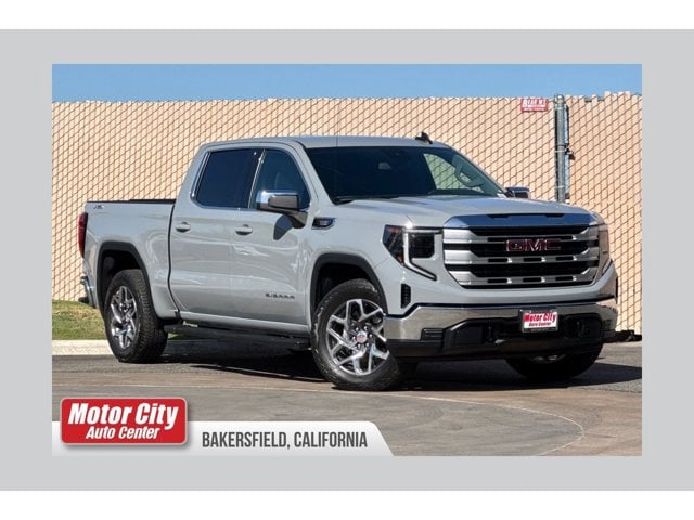2025 GMC Sierra 4WD Crew Cab Short Box SLE's photo