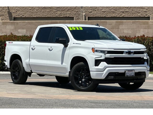2023 Chevrolet Silverado 1500 RST photo 2