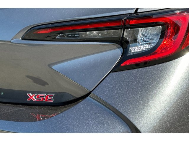 2025 Toyota Corolla Hatchback XSE - Photo 28
