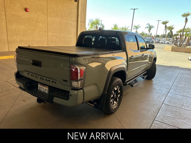 2022 Toyota Tacoma TRD photo 4