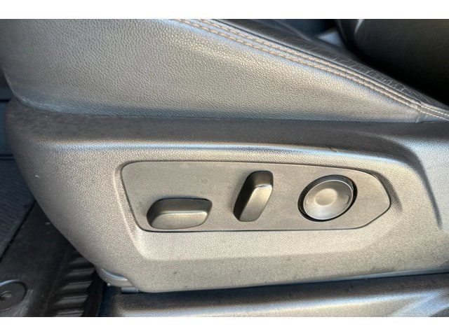 2025 GMC Sierra 2500HD AT4 - Photo 12