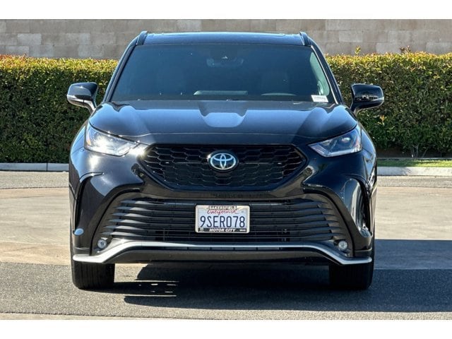 2025 Toyota Highlander XSE - Photo 9