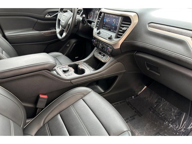 2021 GMC Acadia Denali - Photo 18
