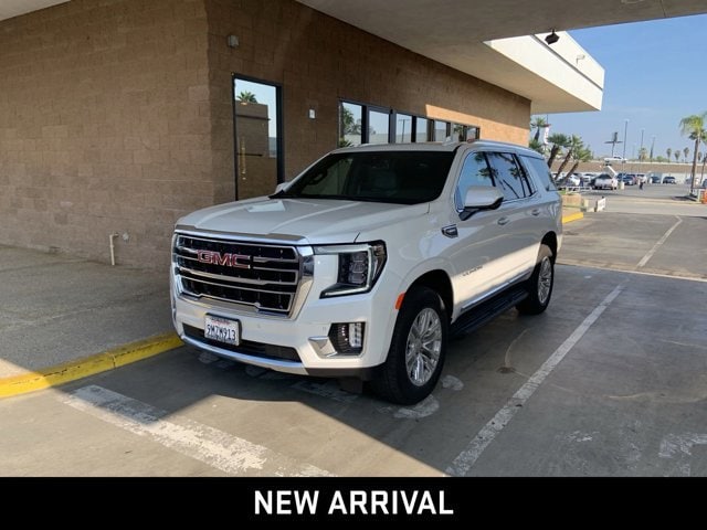 2024 GMC Yukon SLT's photo