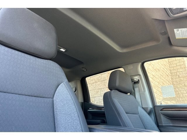 2023 Chevrolet Silverado 1500 LT - Photo 17