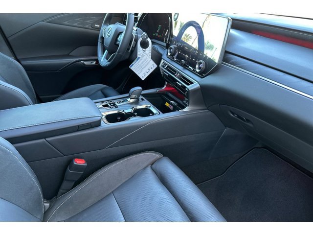 2026 Lexus RX 450h+ Luxury - Photo 18