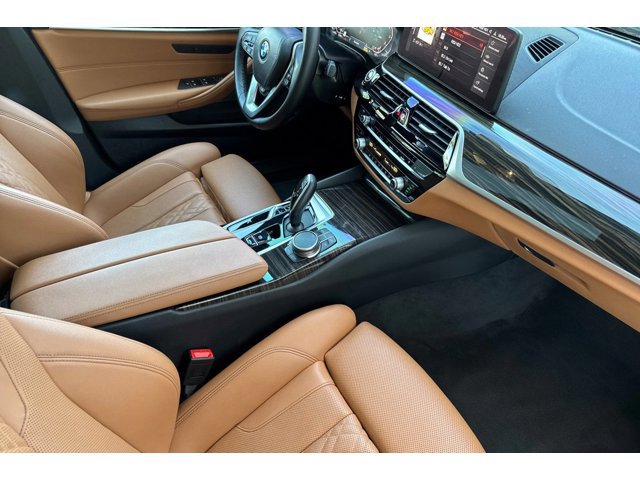 2023 BMW 5 Series 530i - Photo 16