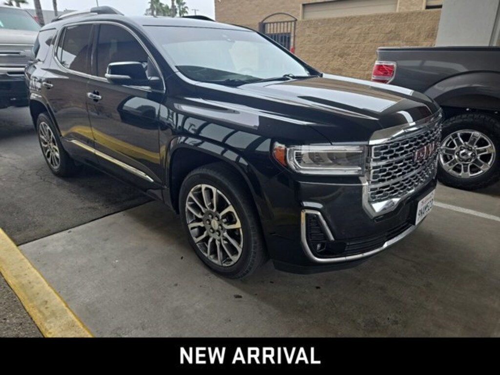 Used 2023 GMC Acadia Denali SUV