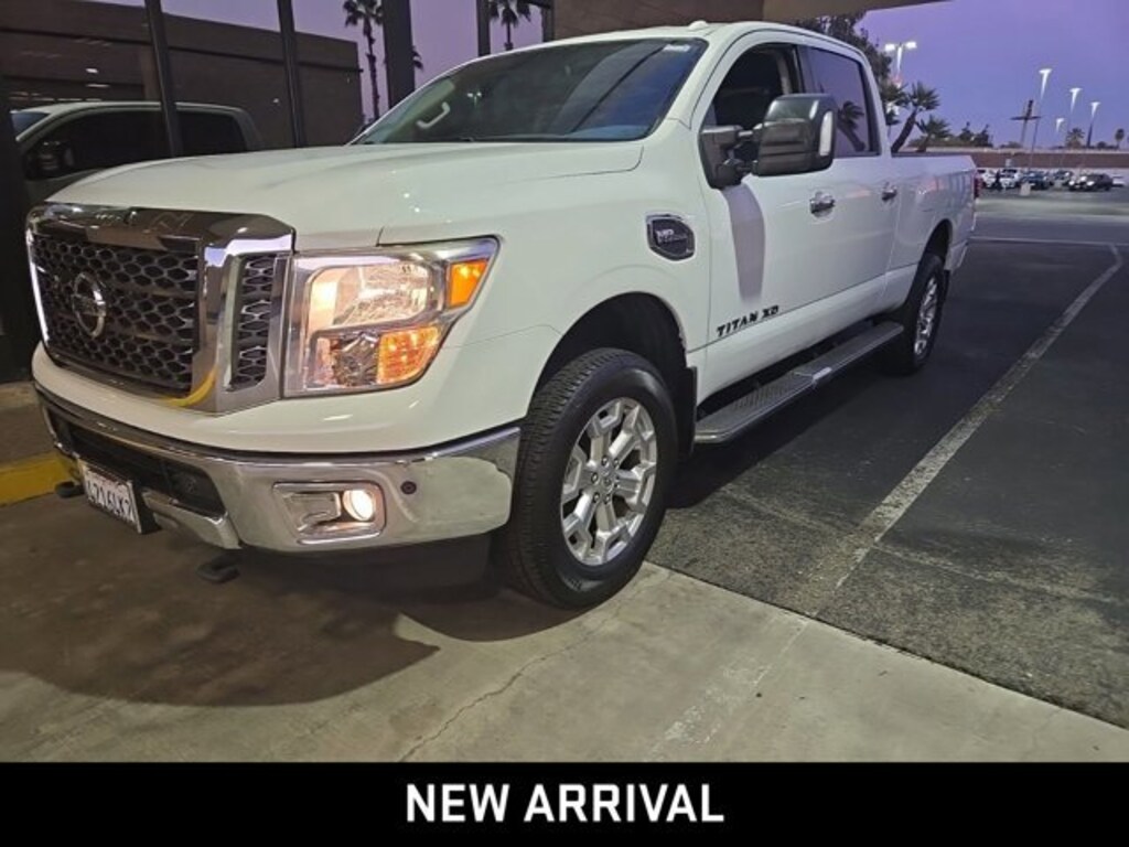 Used 2017 Nissan Titan XD SV Truck Crew Cab