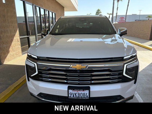 2025 Chevrolet Tahoe Premier photo 2