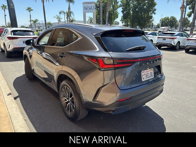 2022 Lexus NX 350 Premium photo 2