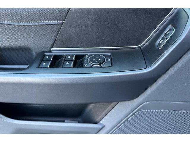 2025 Ford F-150 XLT - Photo 12