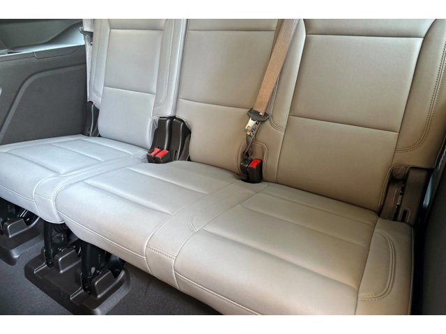 2025 Chevrolet Tahoe LT - Photo 16