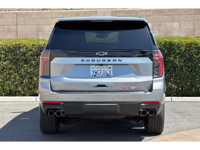 2026 Chevrolet Suburban RST - Photo 5