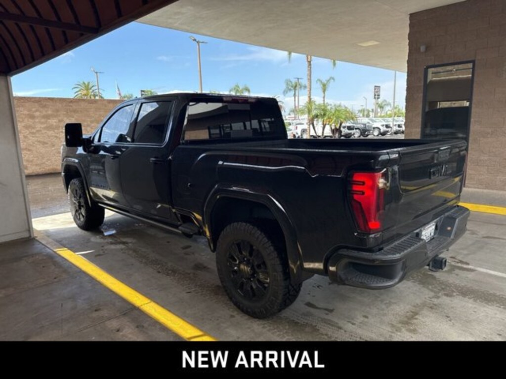 Used 2024 GMC Sierra 2500HD Denali Ultimate Truck Crew Cab