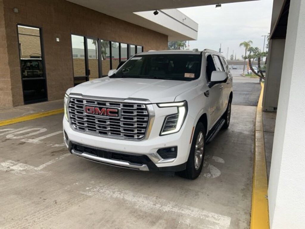 Used 2025 GMC Yukon Denali SUV