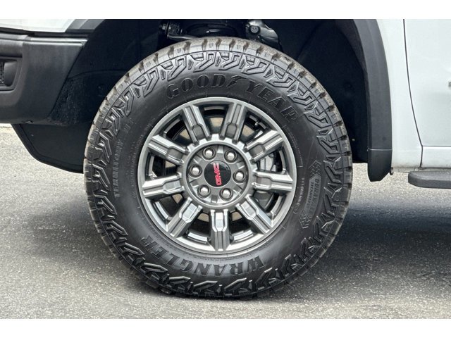 2026 GMC Sierra 1500 AT4X - Photo 27