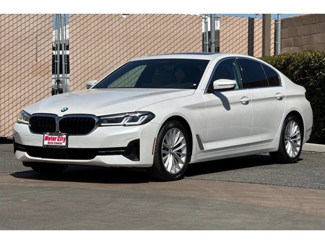 2023 BMW 5 Series 530i - Photo 8