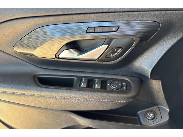2022 GMC Terrain SLT - Photo 11
