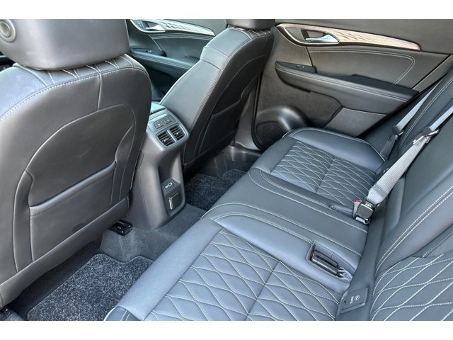 2023 Buick Envision Avenir - Photo 13