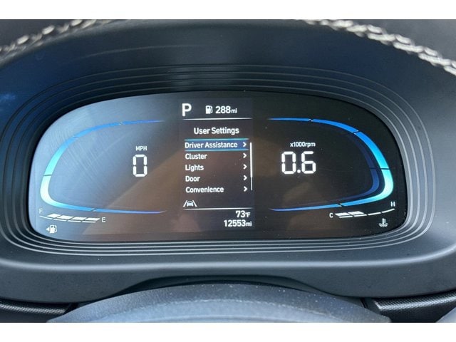 2025 Hyundai Venue SEL - Photo 24