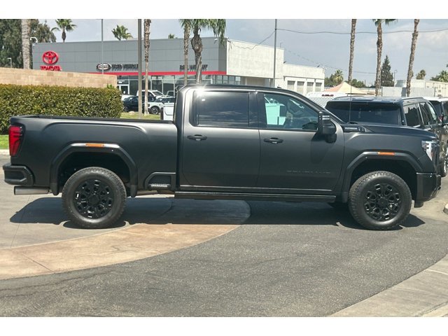 2024 Gmc Sierra 2500 HD Denali Ultimate photo 3