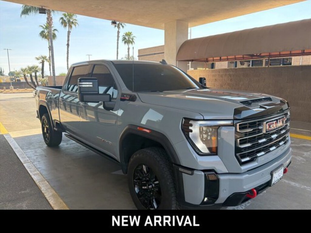 Used 2025 GMC Sierra 2500HD AT4 Truck Crew Cab