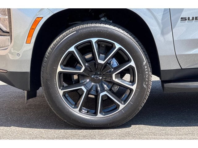 2026 Chevrolet Suburban RST - Photo 28