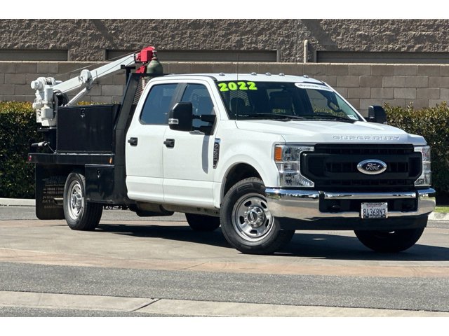 2022 Ford F-350 XL photo 2