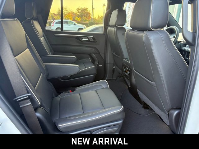 2025 Chevrolet Tahoe Premier photo 4