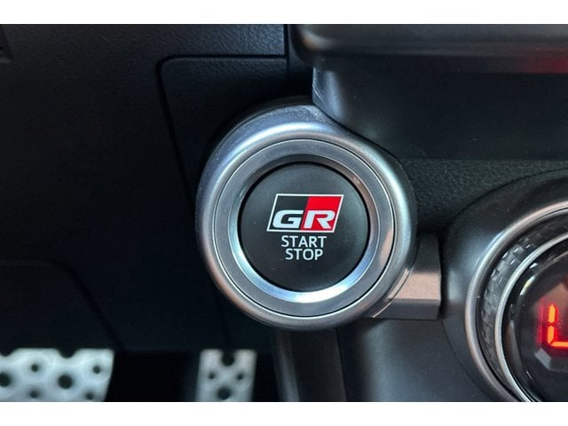 2024 Toyota GR86 Premium - Photo 20